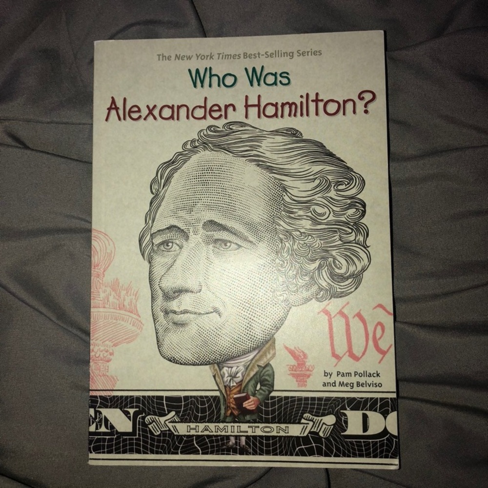 ♦️GREAT FOR A CLASSROOM♦️ “Who was Alexander Hamilton?" Book